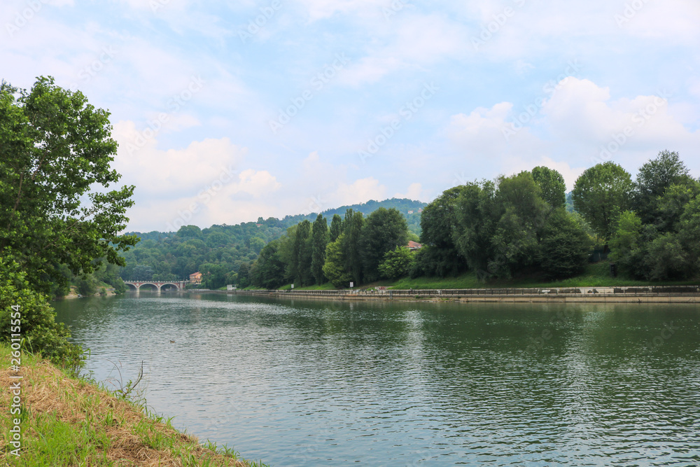 Obraz premium Po river during a cloudy day, turin Italy.
