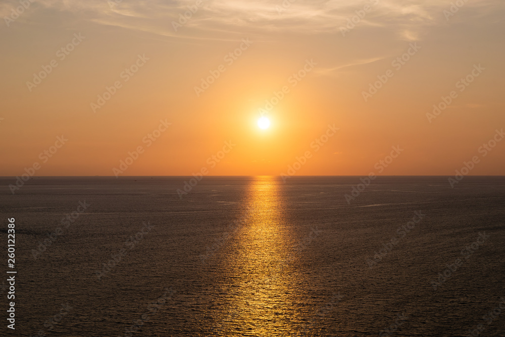 Sunny sunset on the sea