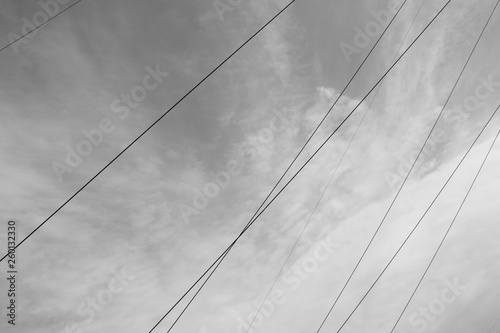 Elektizität - Stromleitungen am Himmel