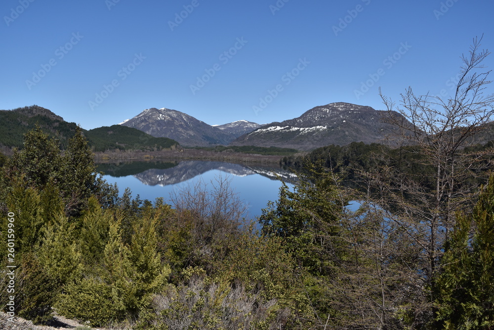 Lago hermoso - San Martin de los Andes - Argentina