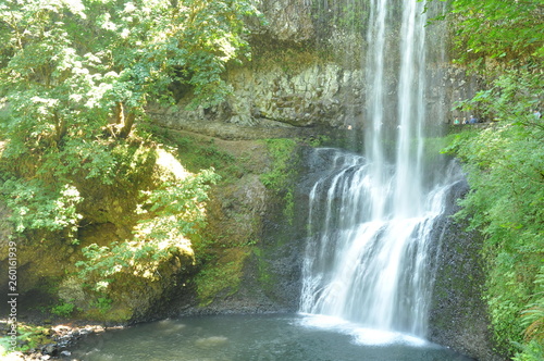 Oregon waterall in silk © Nancy