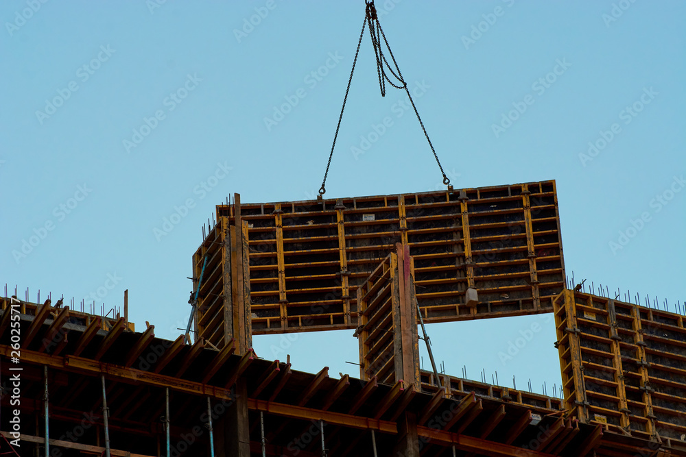 construction of the building cranes in the strongest light, otherwise construction of the building cranes in the strongest light, otherwise