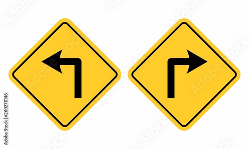 Free Download Left and right traffic signs - GFXLoad