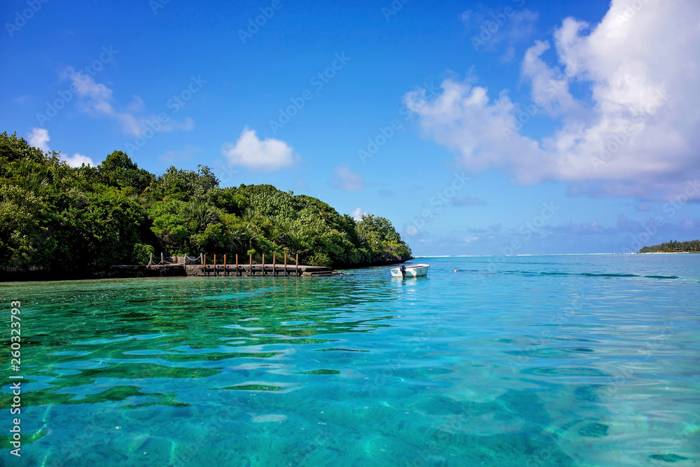 Obraz premium Beautiful amazing nature background. Tropical blue sun sea. Luxury holiday resort. Island atoll about coral reef. Fresh freedom. Adventure day