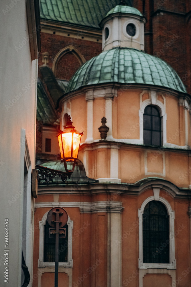 Fototapeta premium night street old town architecture building lamps