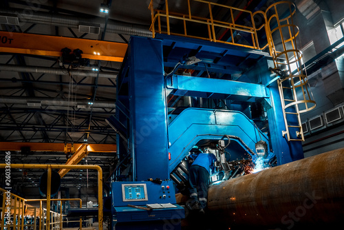 bending machine for large diameter pipe