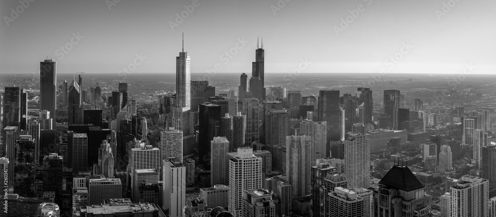 Obraz premium Aerial Panorama of the Chicago Skyline w czerni i bieli