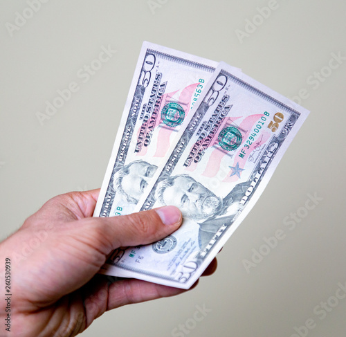 dinero billetes dolares modenas