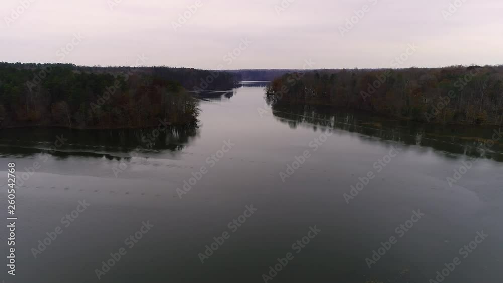 Rio-lago paisaje 4k - river landscape 4k- Carolina del Norte-North Carolina Rio-lago paisaje 4k - river landscape 4k- Carolina del Norte-North Carolina