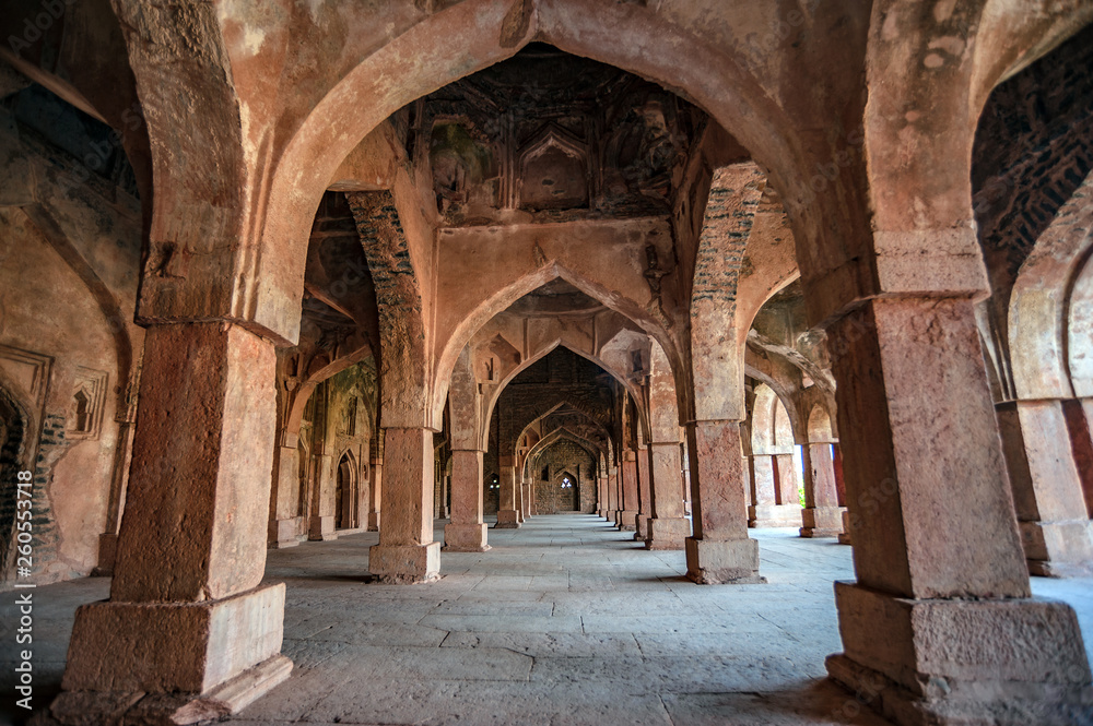 dariya khan palace, mandu, madhya pradesh, india dariya khan palace, mandu, madhya pradesh, india