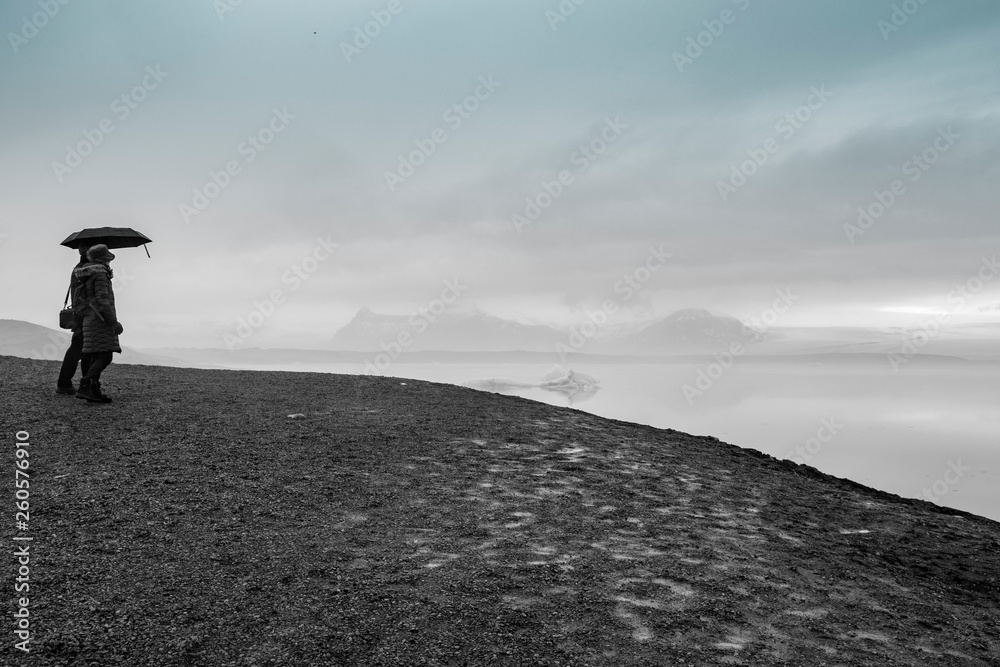 Obraz premium Jokulsarlon glacier lagoon lake in winter. Iceland