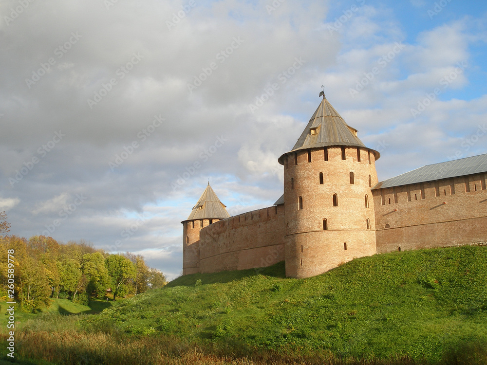 Novgorod Kremlin in the fall. Novgorod on the Volkhov