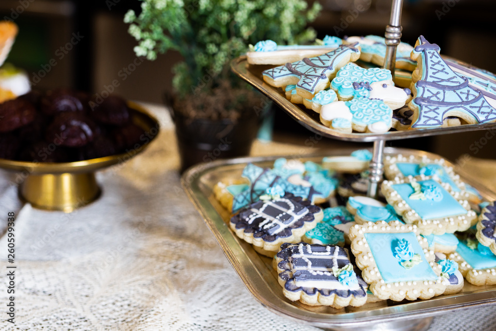 Fototapeta premium Royal Iced Sugar Cookies