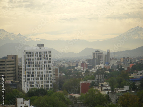Mexico city views, volcanos. Popocatepl, Izztlazihuatl (ID: 260614328)