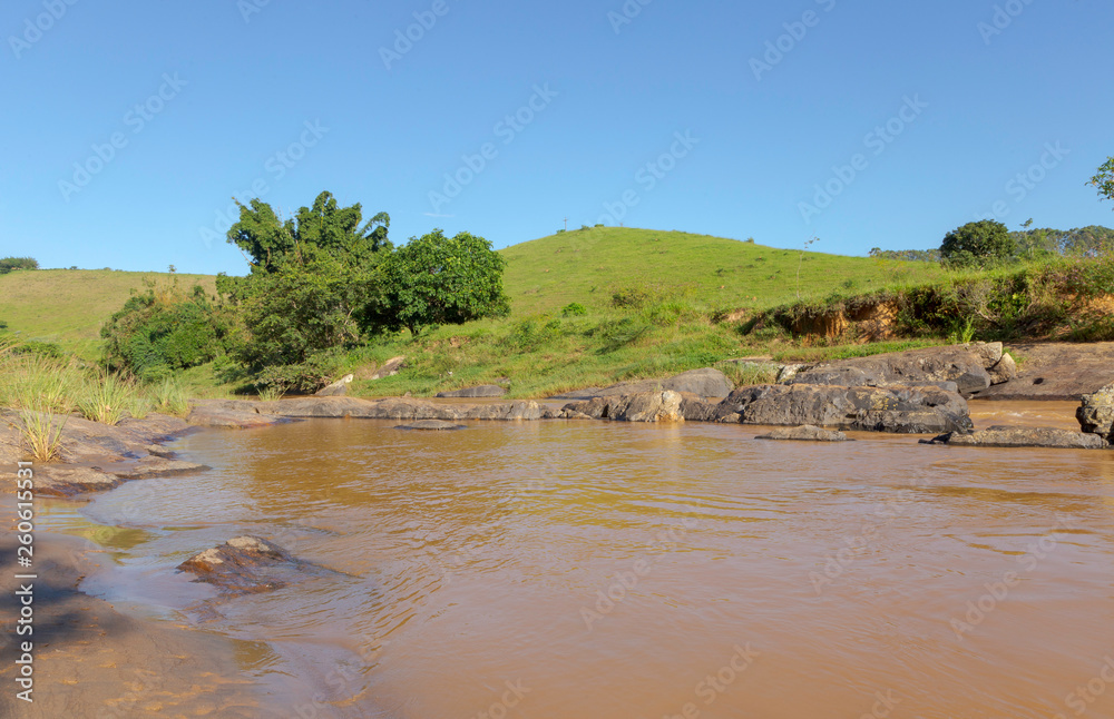 Vista de trecho do Rio Pomba no município de Guarani, estado de Minas Gerais, Brasil Vista de trecho do Rio Pomba no município de Guarani, estado de Minas Gerais, Brasil