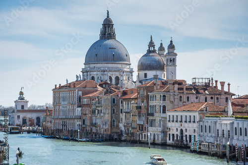Canal Grande and Basilica Santa Maria della Salute, Venice, Italy ,2019 . martie © Laurenx