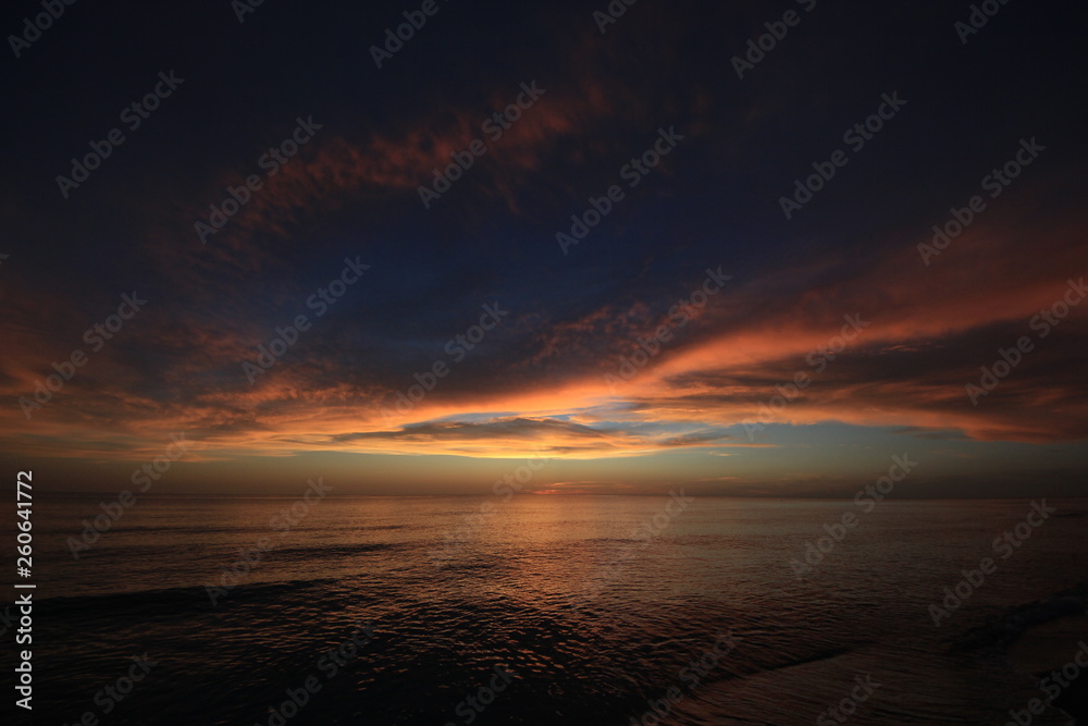 Obraz premium Sunset over the Gulf of Mexico on Captiva Island off the west coast of Florida in summer.