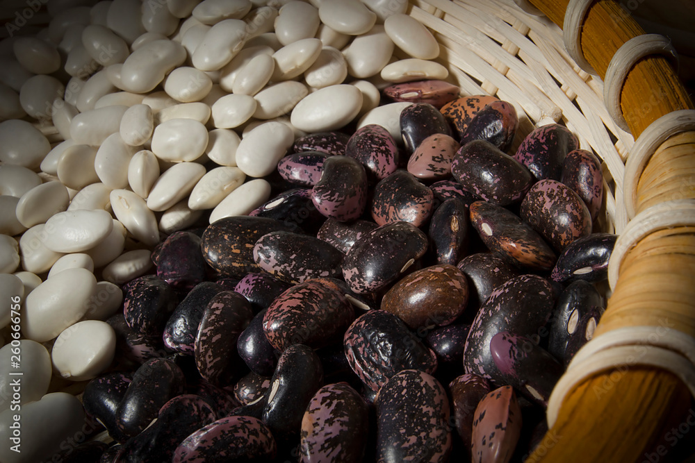 Fototapeta premium Beans in a basket