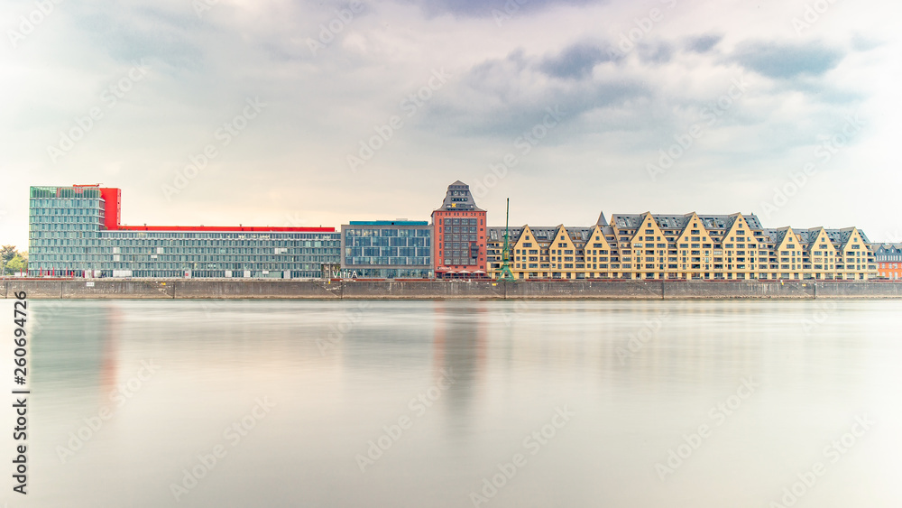 Naklejka premium Quartier Rhinaugafen, Cologne, Allemagne