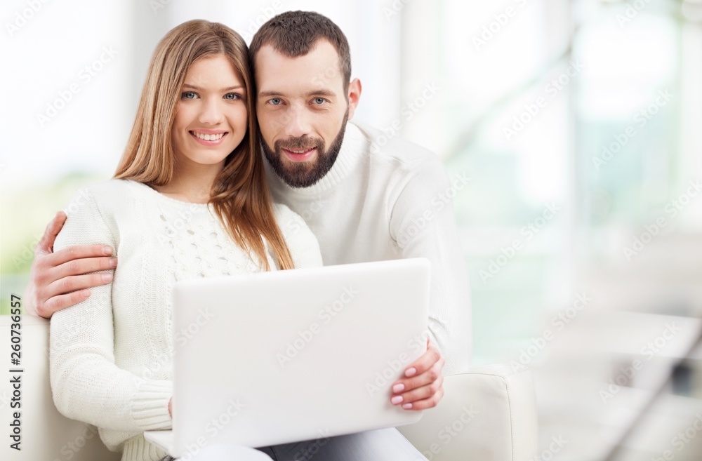 © BillionPhotos.com - Home.