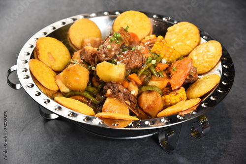 vegetable stew with potatoes and carrots