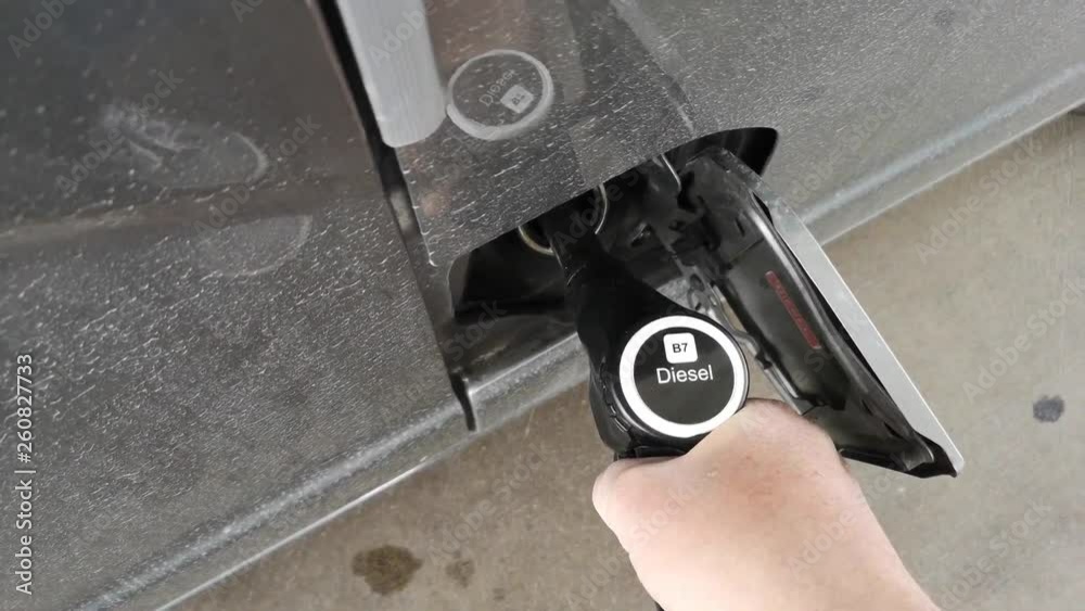 pompa distributore gasolio rifornimento automatico