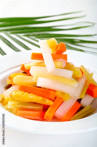 fresh vegetables on a plate