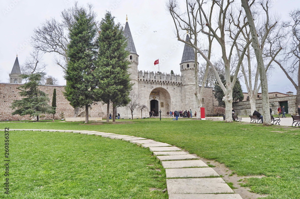 Gate of Topkapi palace in Istanbul, Turkey