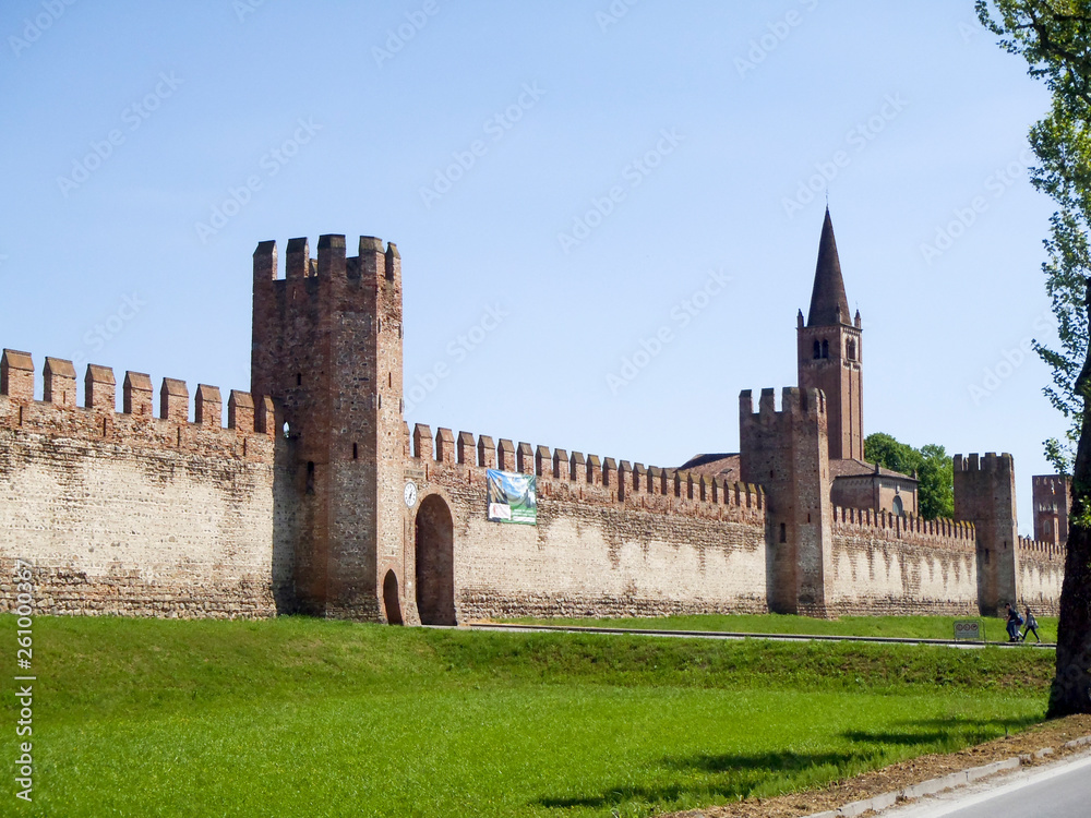 Montagnana city ancient walls