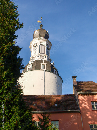 Jever Castle, images of the historic building