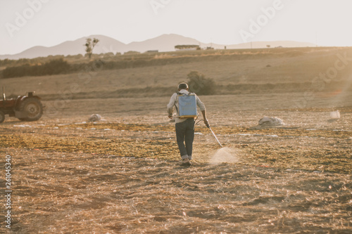 Fototapeta Naklejka Na Ścianę i Meble -  Farmer
