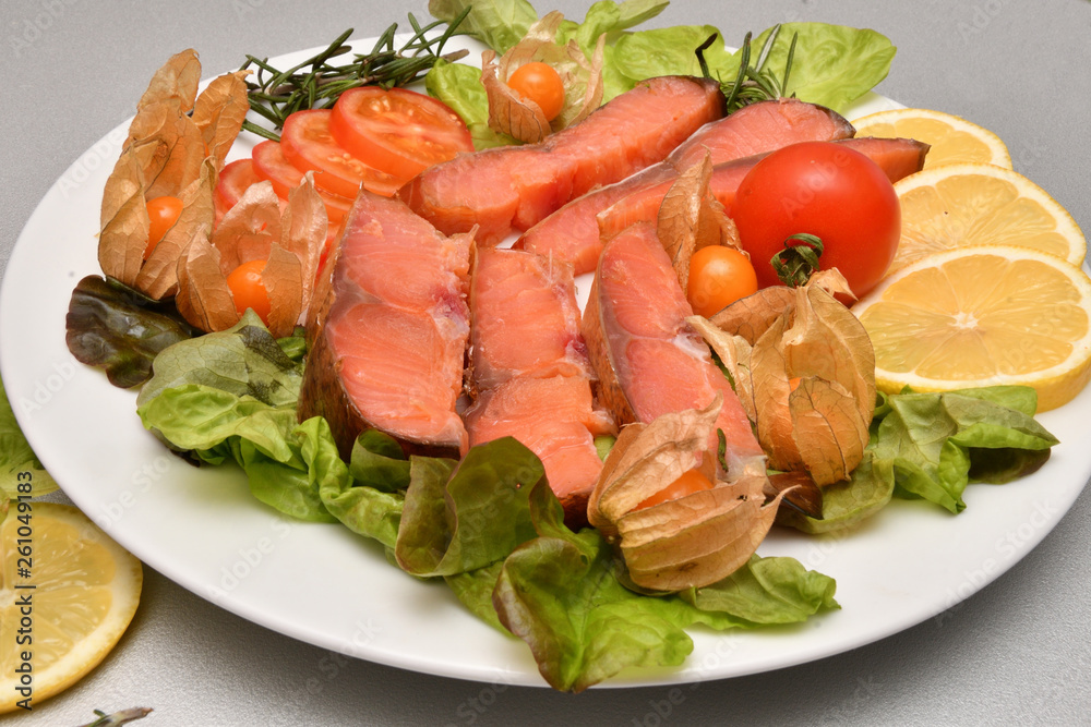 Chinook salmon (LAT. Oncorhynchus tshawytscha) smoked Chinook salmon (LAT. Oncorhynchus tshawytscha) smoked