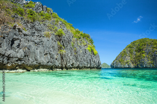 Beautiful tropical blue lagoon. Scenic landscape with sea bay and mountain islands, El Nido, Palawan, Philippines © fotomaximum