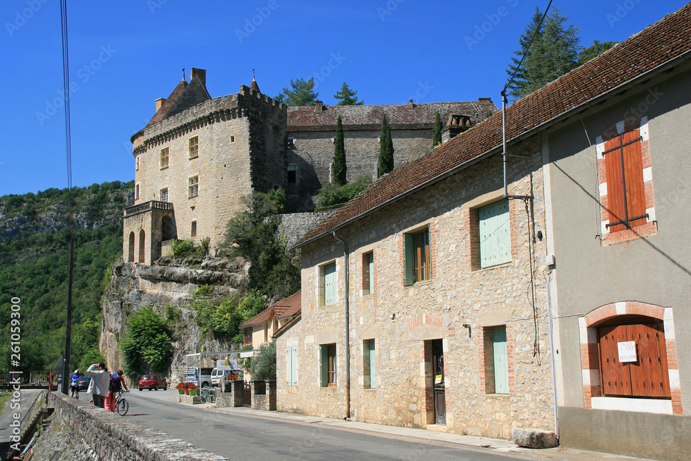 medieval castle in cabrerets (france)