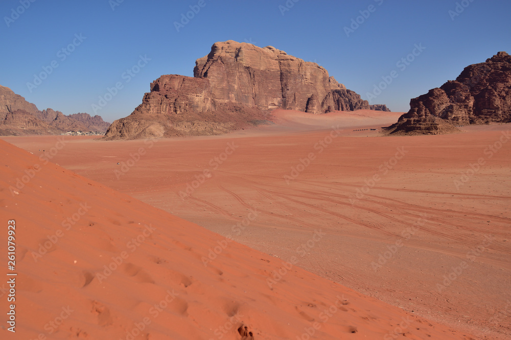 Desert landscape traveling rose sand