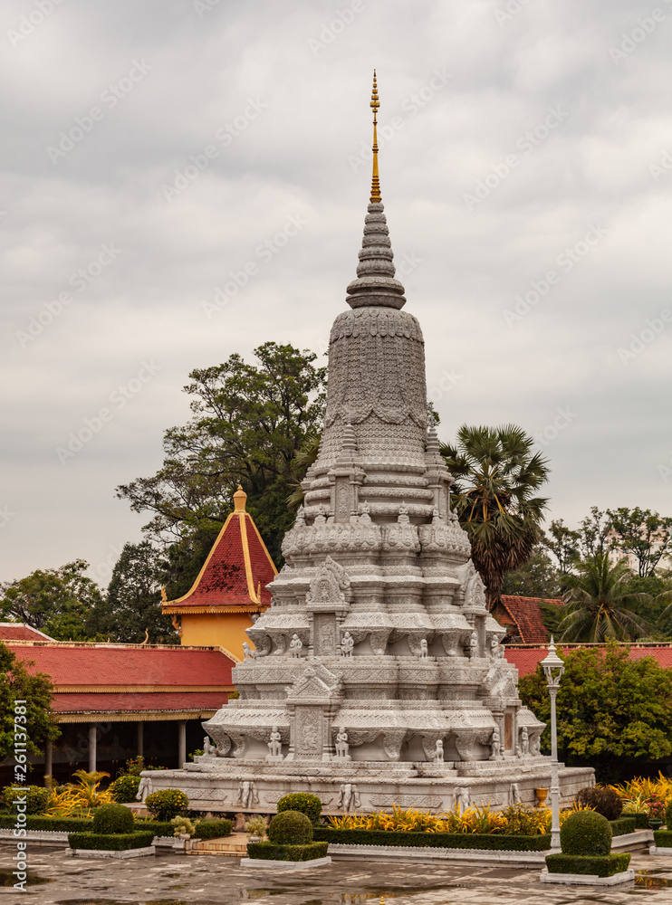 Fototapeta premium Phnom Penh Royal Palace