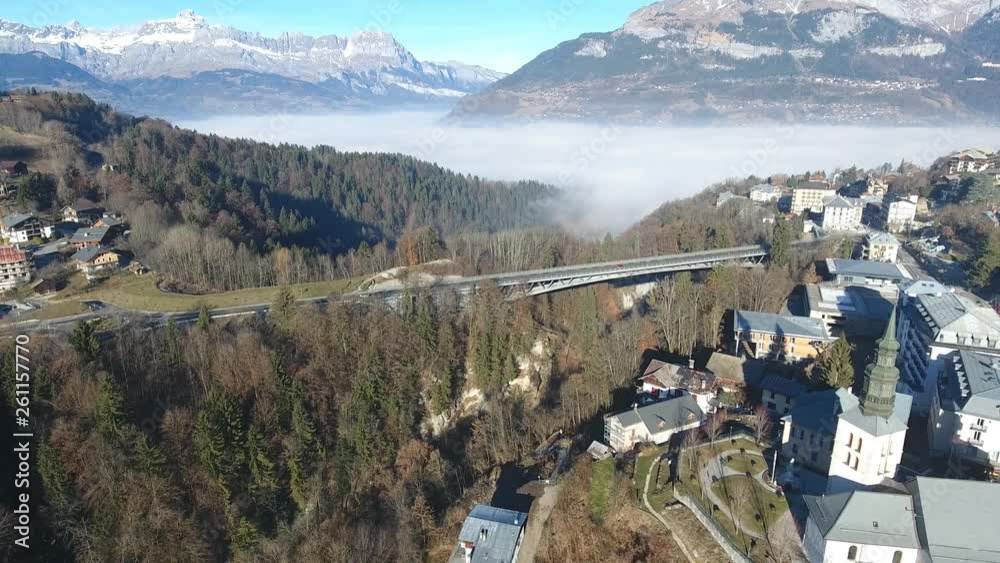 La ville de Saint Gervais Les Bains, vue par drone
