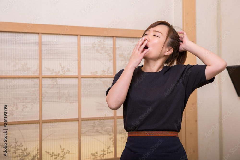 やる気がない居酒屋のスタッフ やる気がない居酒屋のスタッフ