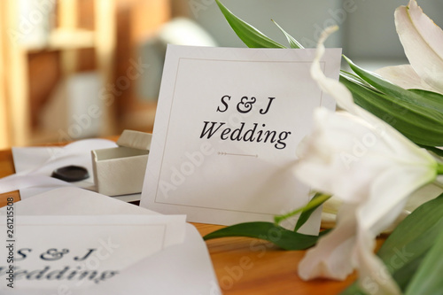 Wedding invitations and flo...