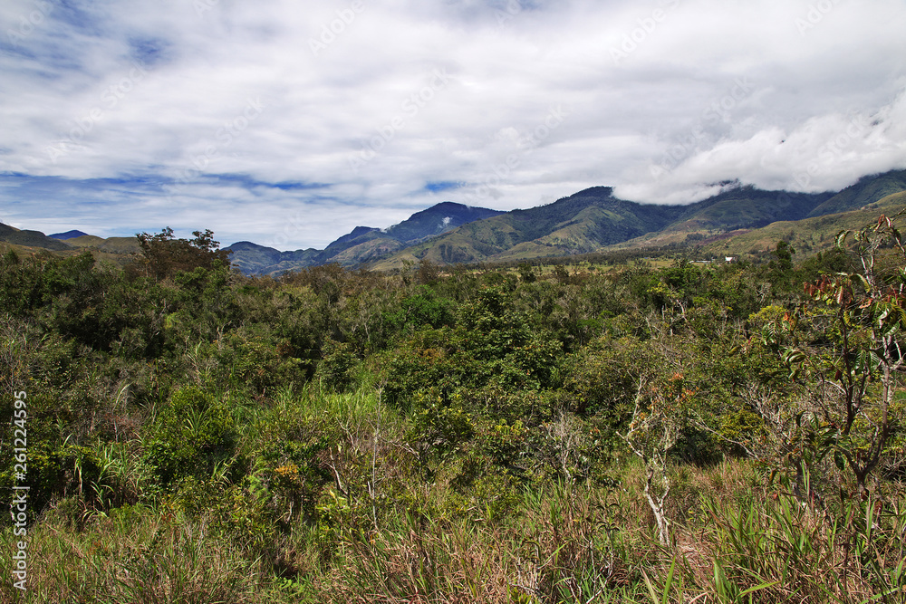 Papua New Guinea, mountains and valleys