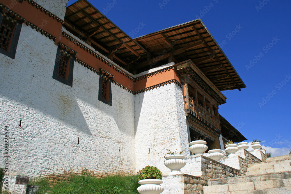 Simtokha Dzong in Thimphu (Bhutan) Simtokha Dzong in Thimphu (Bhutan)