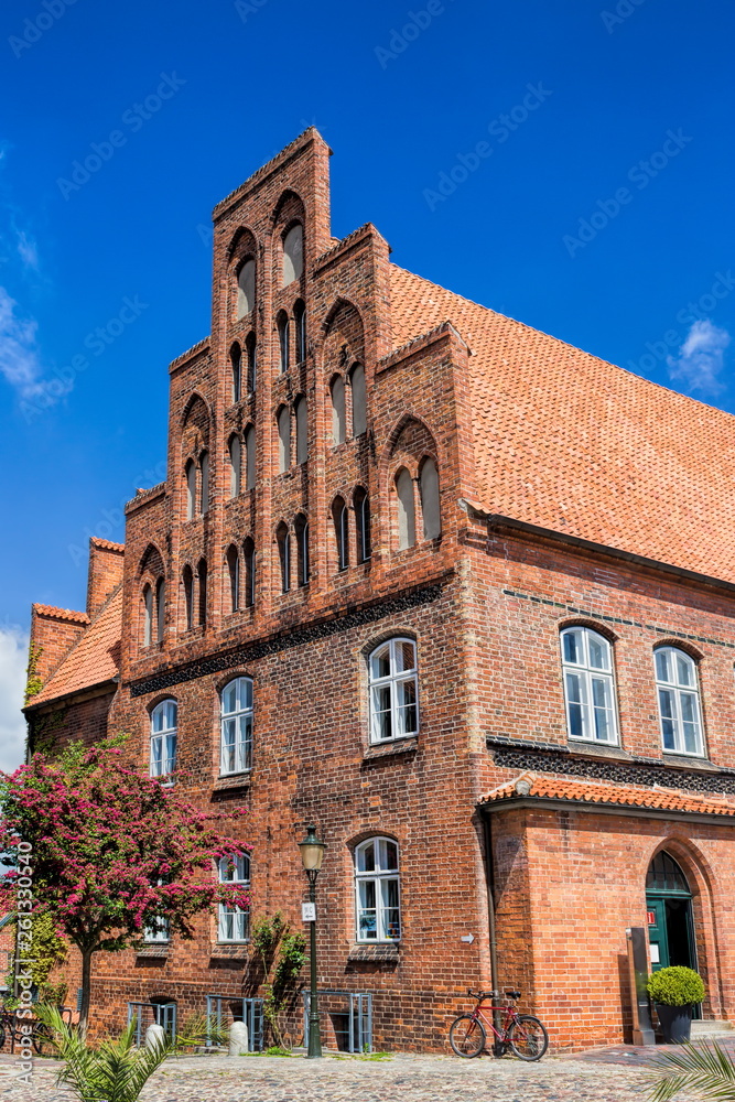 Altes Backsteinhaus in Möll, Deutschland