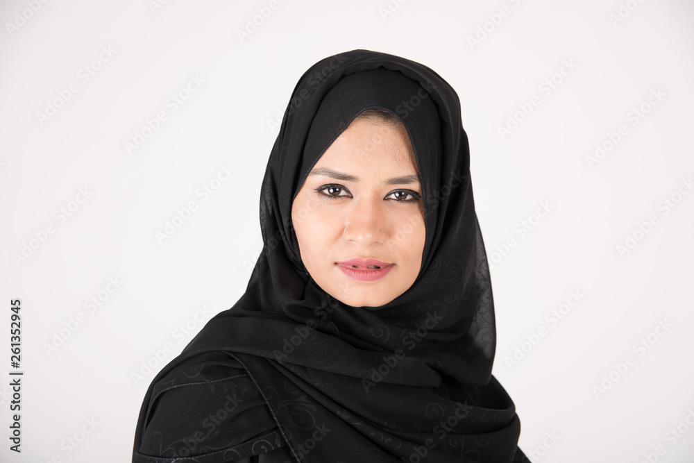 Naklejka premium Arab woman on white background