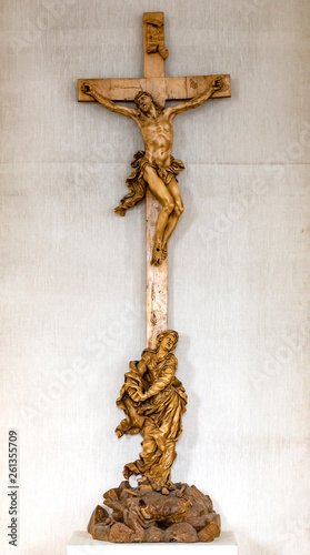 Fotografia, Obraz Statue of Jesus Christ on a cross.
