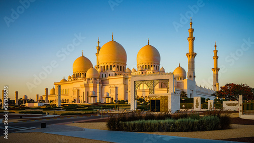 Sheikh Zayed Grand Mosque in Abu Dhabi 5