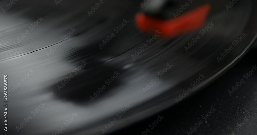 Disco in vinile in movimento	