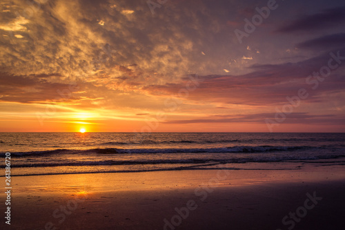 Sylt Sonnenuntergang an der Küste © Ines Hasenau