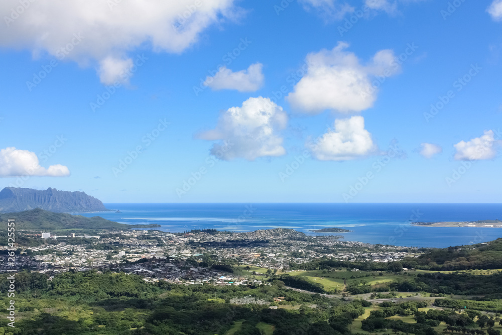 hawaii pali lookout scenery