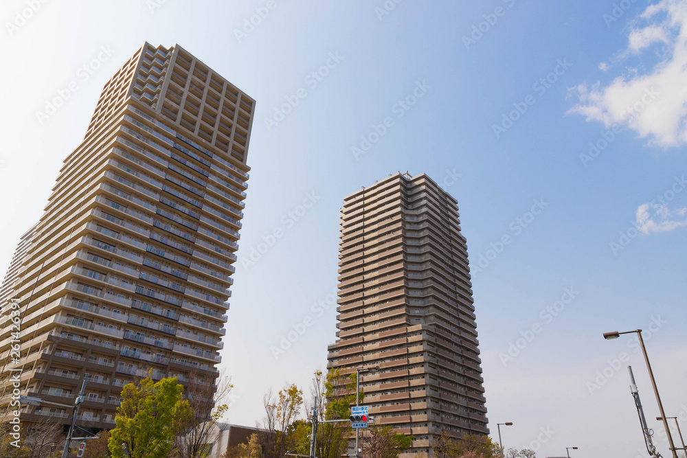 Fototapeta premium 東京のマンション街