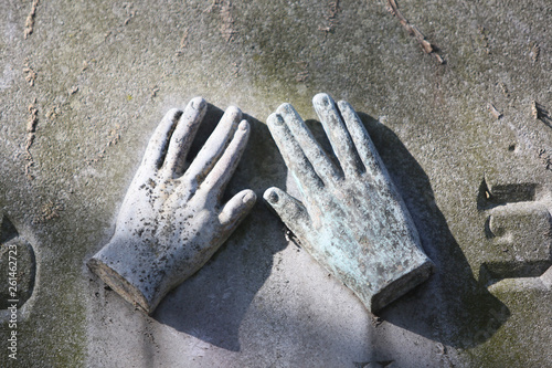Canvas Print Priest's Hands Zentralfriedhof  Central Cemetery Jewish Section Winter Vienna